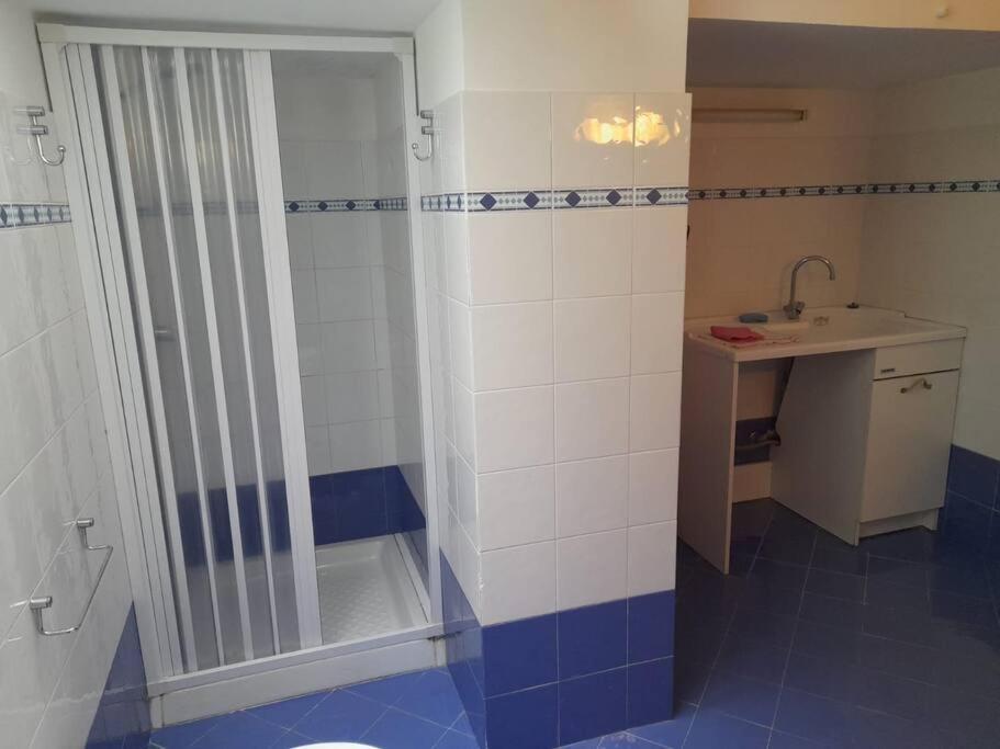 Casa Vacanze A 2 Minuti Dal Mare อาโวลา ภายนอก รูปภาพ