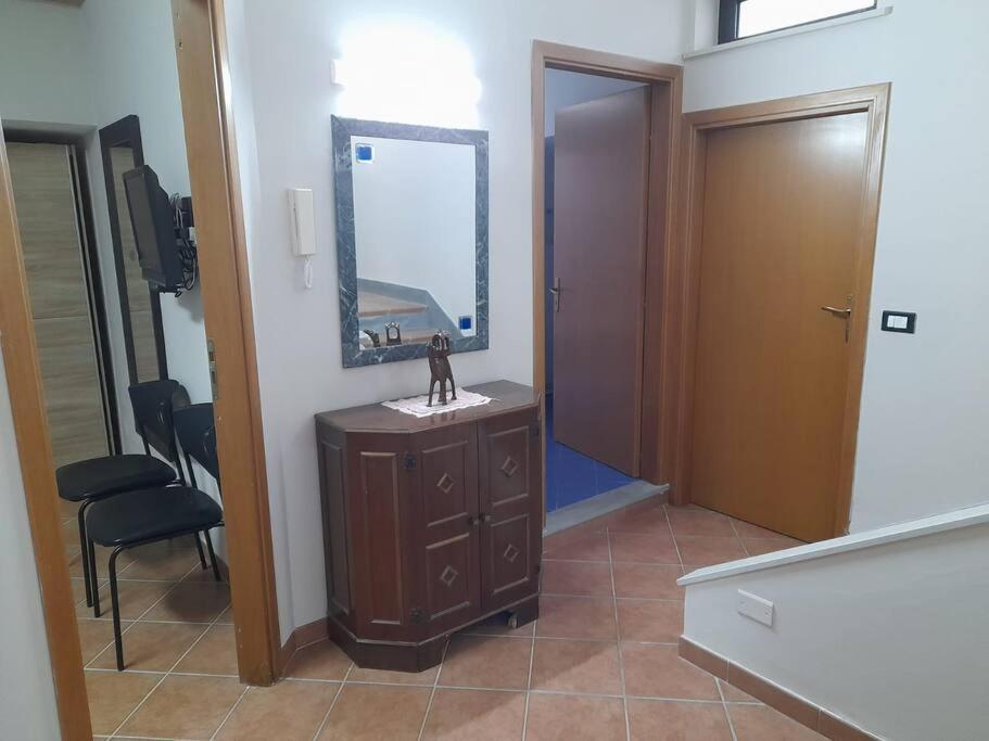 Casa Vacanze A 2 Minuti Dal Mare อาโวลา ภายนอก รูปภาพ